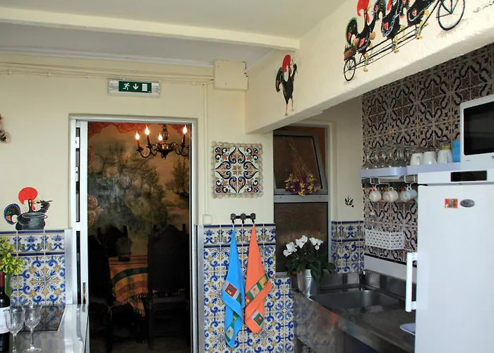 Al - Alojamento Local Pension Bicuar
